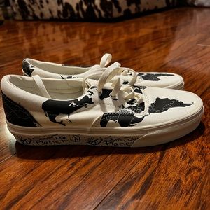 World Map Vans